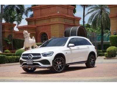 MERCEDES-BENZ GLC300e AMG Dynamic ปี 2022 ไมล์ 127,xxx Km